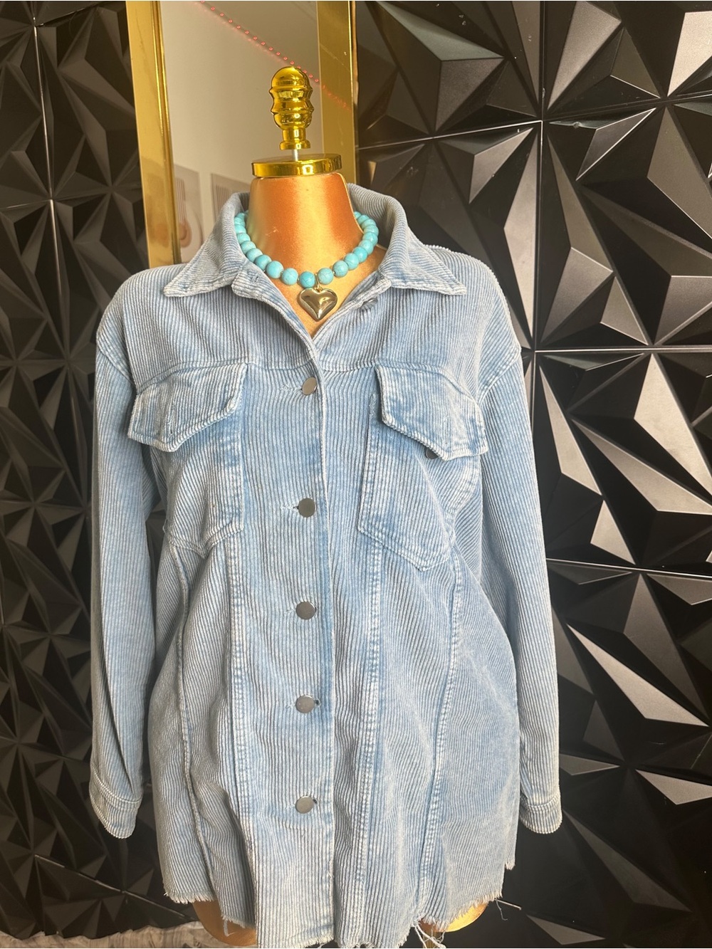 🔥🧥Women’s Light Blue Corduroy Button-Up Jacket